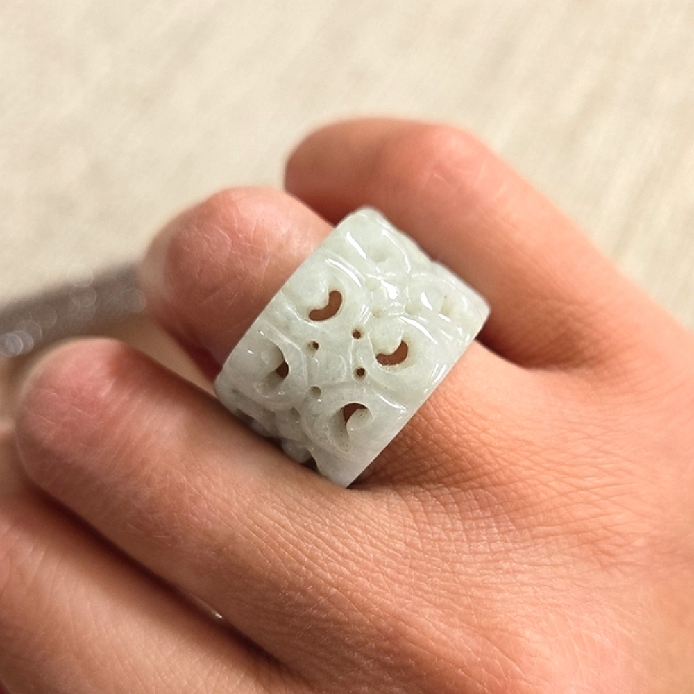 Vintage Green Jade and Sterling Ring